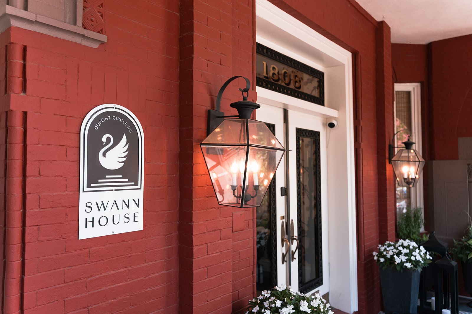 Swann House wedding venue exterior in Dupont Circle, Washington DC — photo by Morgan Kay Photography